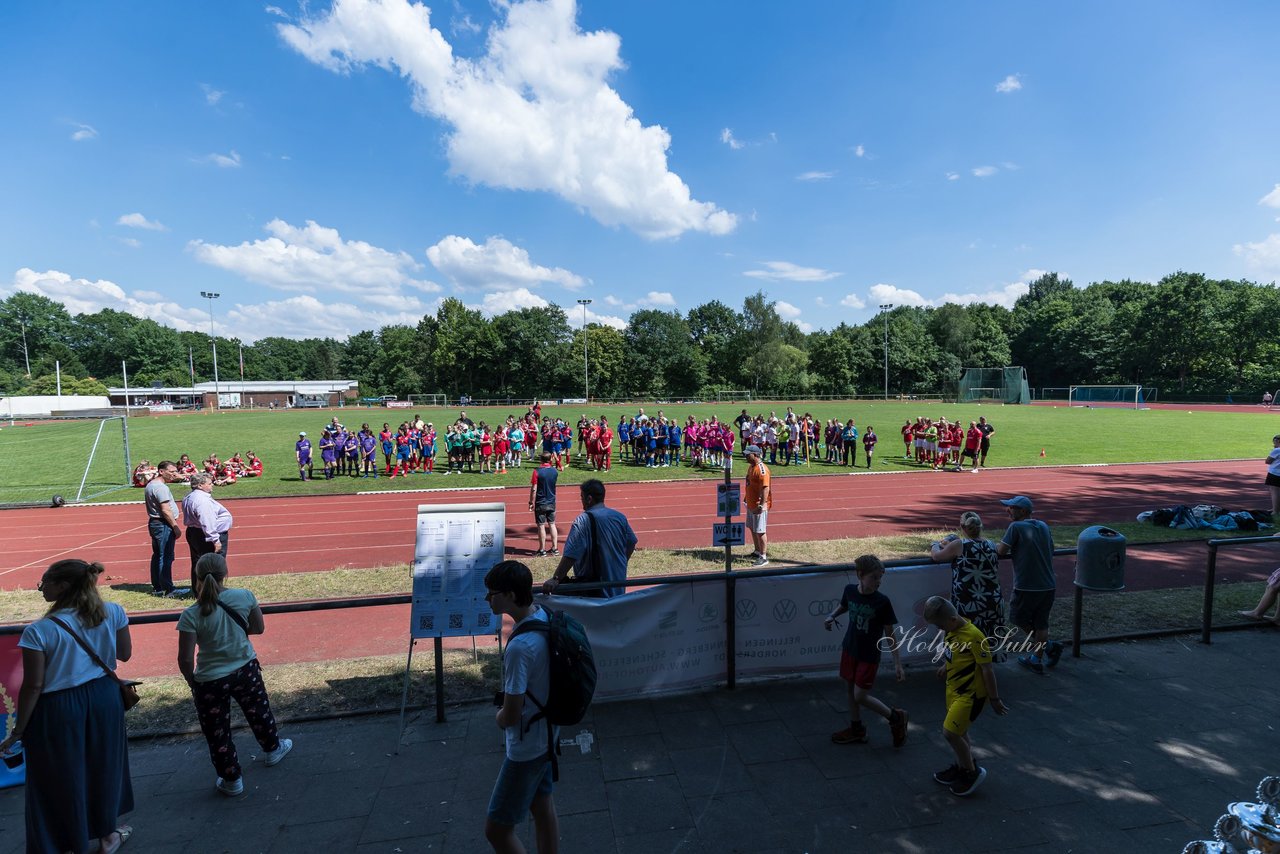 Bild 698 - Loewinnen-Cup